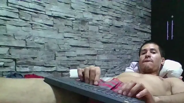 Sexylatin64 webcam
