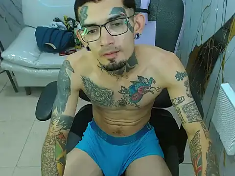 Boy_tatto77 webcam