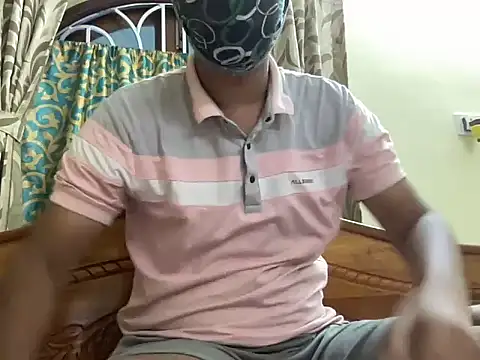 Slave_Aryan webcam