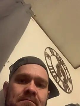 Allinside666 webcam