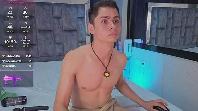 LeoMonnroe webcam