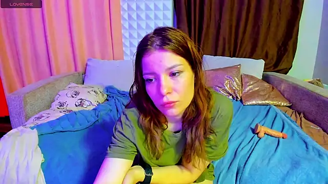 Eva_purrr_ webcam