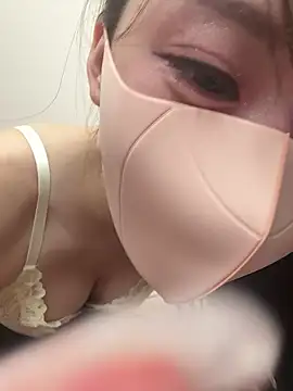 momo_mm webcam