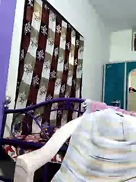 yamini1431 webcam