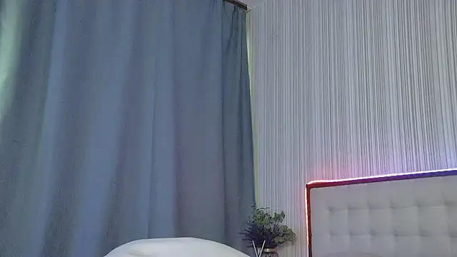 RubyValen webcam