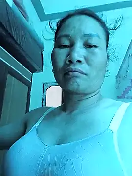 BlueGirlyeah webcam