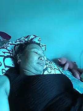 BlueGirlyeah webcam