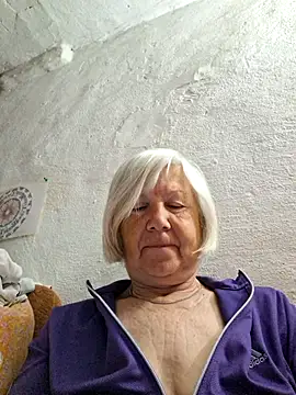 KlaudiaDarling webcam