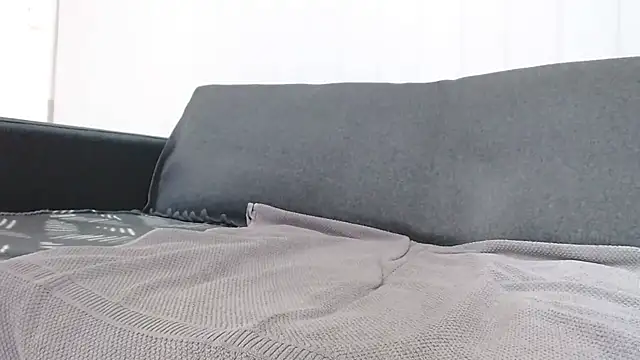 lilchristian@xh webcam