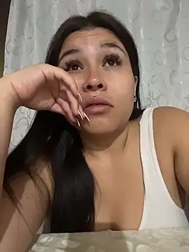 LunnaMoretti webcam