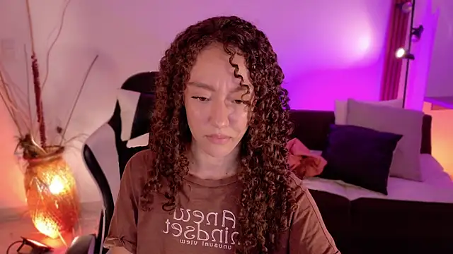 ChloeMoreti webcam