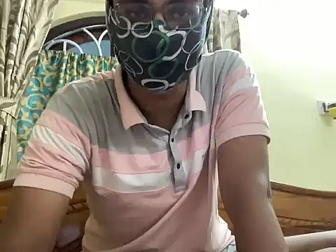 Slave_Aryan webcam