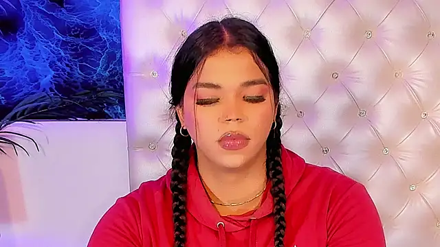Keira_Fox31 webcam