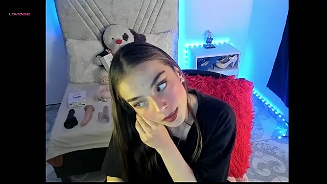 Mia_Victoria22 webcam