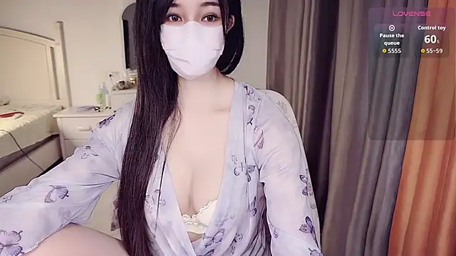 NolanMia webcam