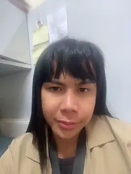 BriannaCruz24 webcam