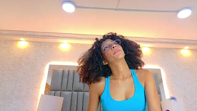 CamilaJohnston webcam