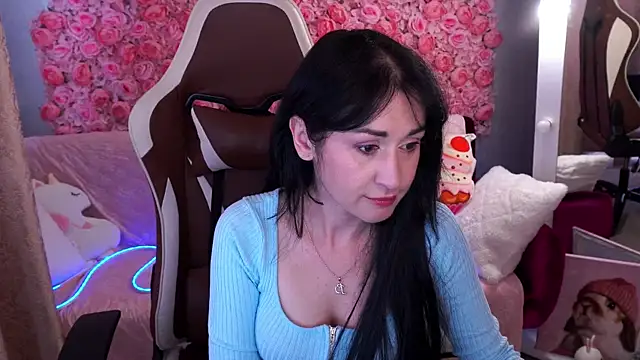 CarolinaaFoxyyy webcam