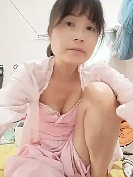 linda_bae00 webcam