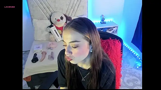 mia_victoria22 - Mia_Victoria22's free webcam - UK Sex Cams