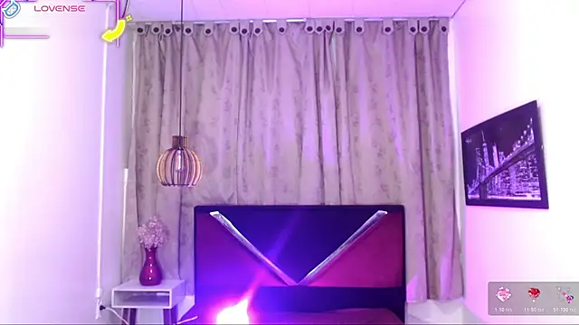 luisa__torres webcam