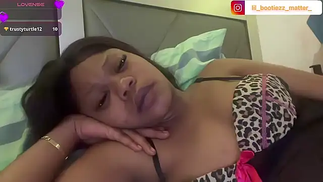 lil_momma420 webcam