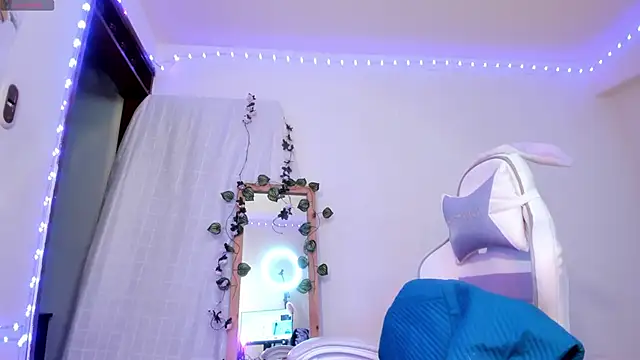 Anastasia1213 webcam