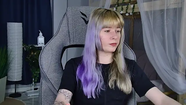 LexiWenford webcam