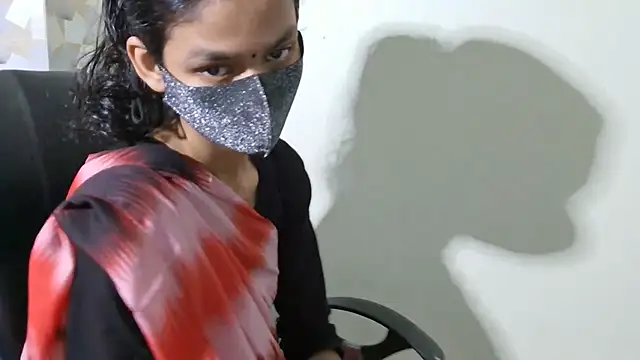Shiuli_b webcam