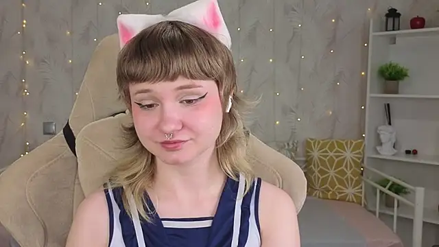 Tori_Cutie webcam