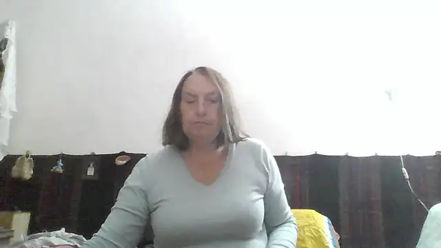 annalive570 - AnnaLive570's free webcam - UK Sex Cams