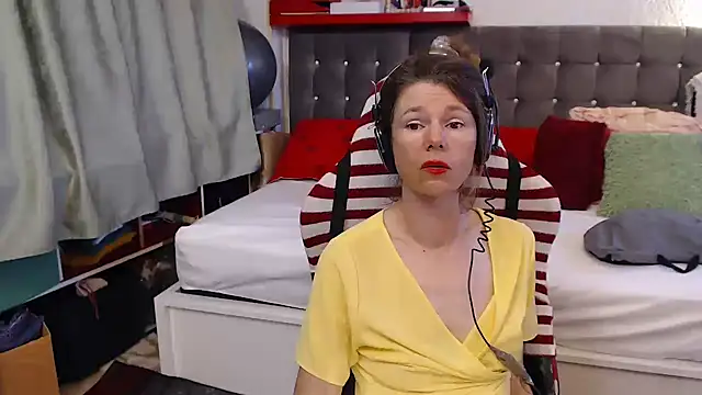 kellyterapy webcam