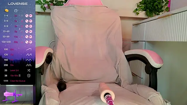 LeonaEviann