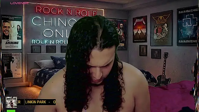 chino_roz webcam
