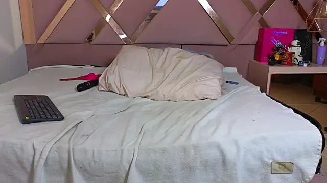 Sophia_moo_ webcam