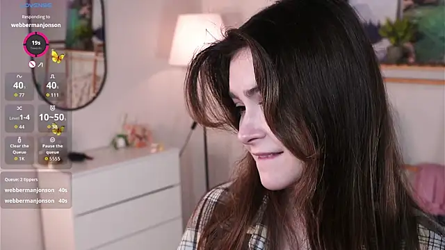 CherlyGuss webcam