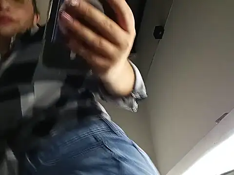 AliciaWhite_nt webcam