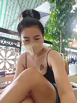 lyna_bl webcam