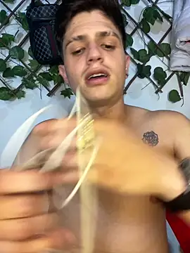 Themasterhades_777 webcam