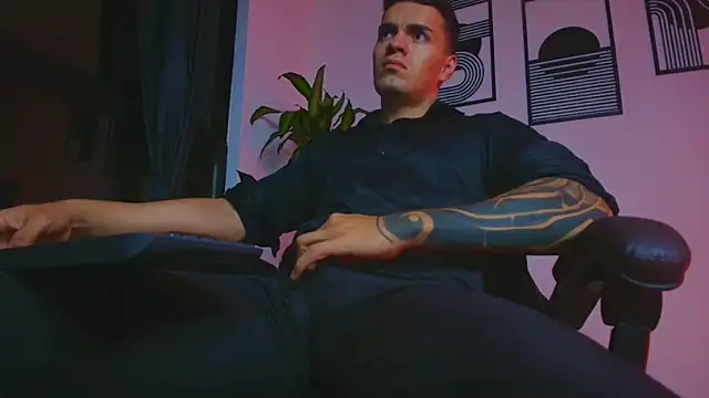 ALPHA_DOMINUS_