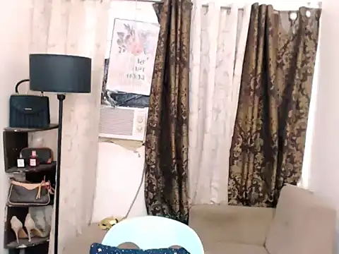 Wildexoticbeauty69 webcam