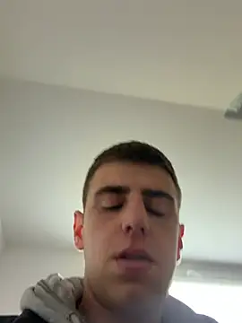 YourFavoriteSexy webcam