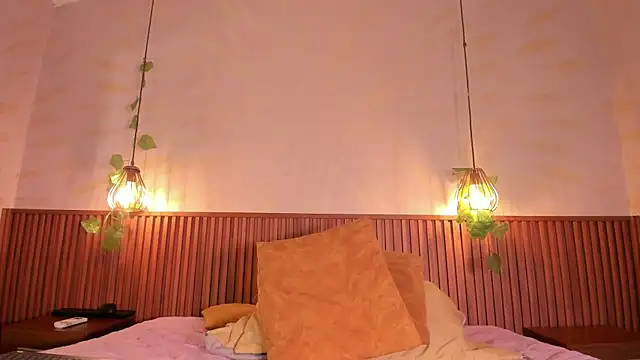 daphne_courtis webcam