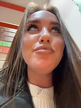 KiraSunshine webcam