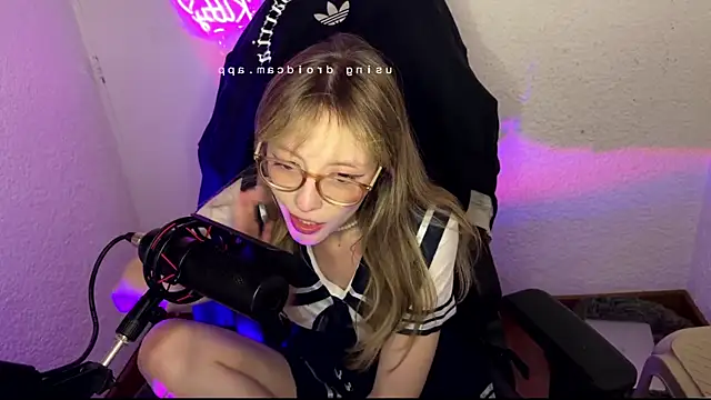 ReenKitty webcam
