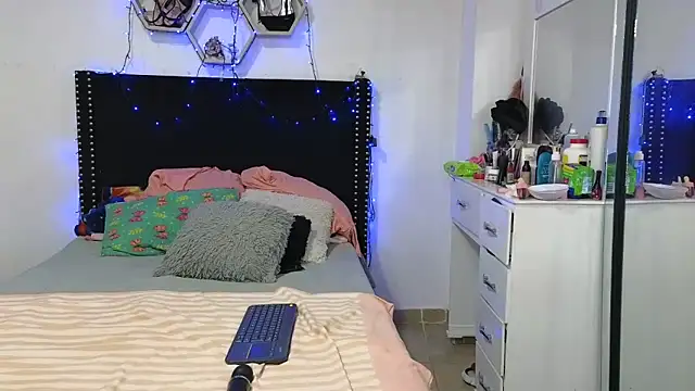 charlotte_077 webcam