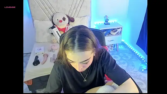 Mia_Victoria22 webcam