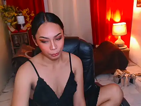 kylieEmparado webcam