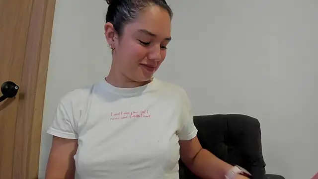 MiaRouseex webcam