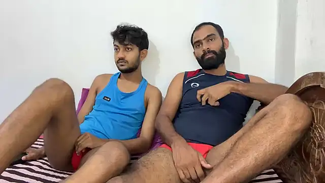 DesiDaddyandSon webcam
